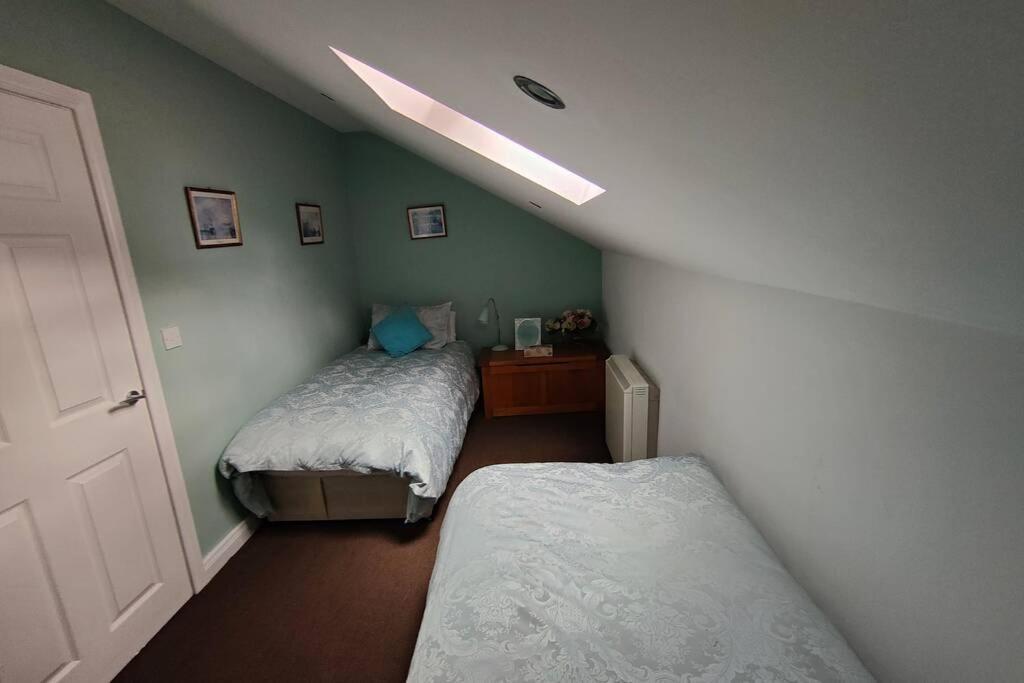 Bt 9 Granny Flat & Walled Garden ベルファスト エクステリア 写真